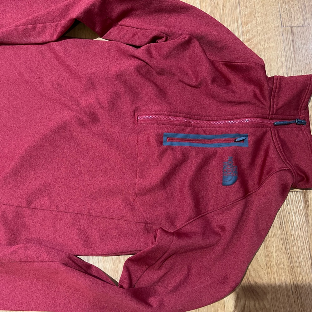AMAZING CONDITION NORTH FACE HALF ZIP